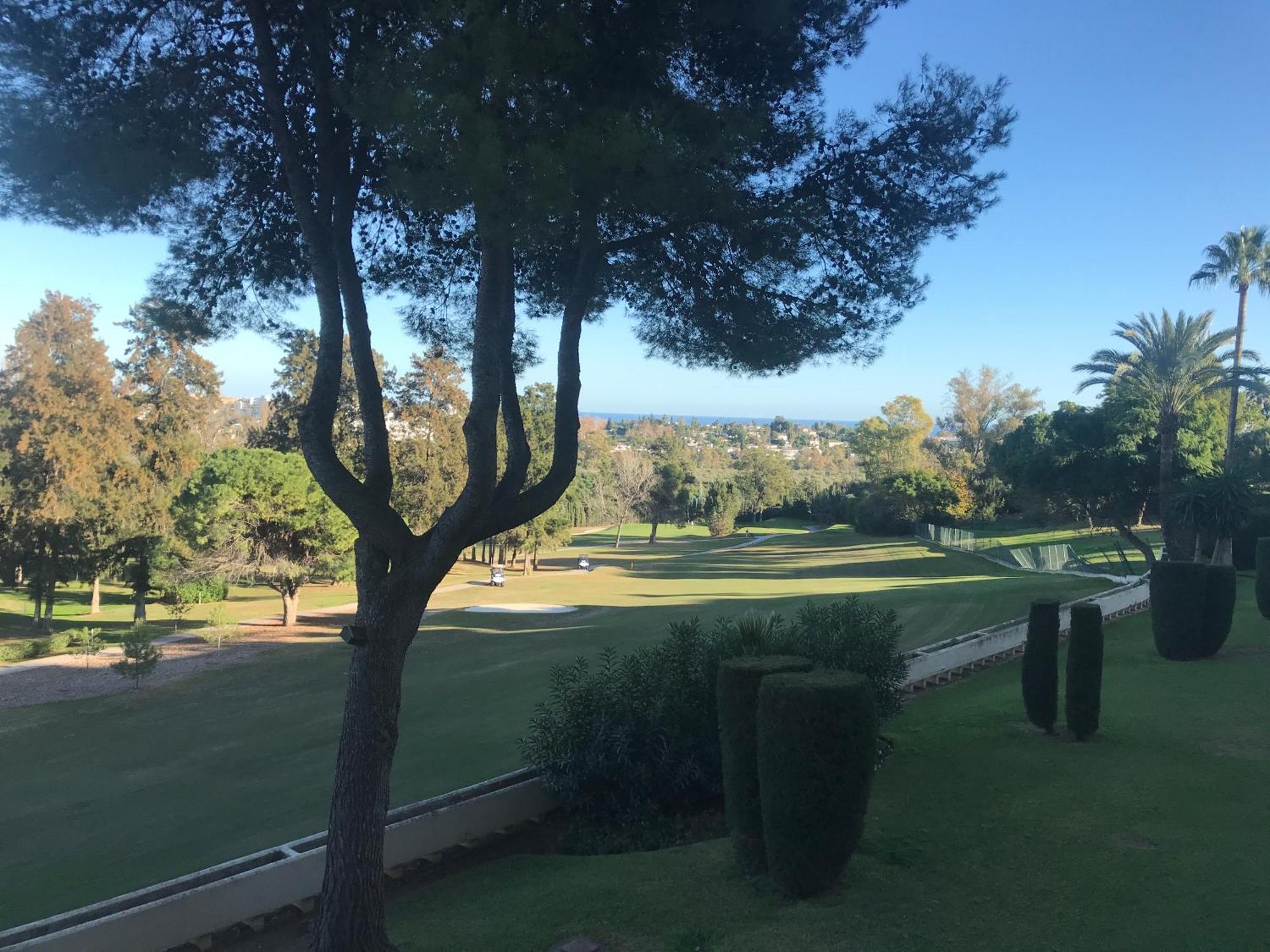 Habitacion Deluxe Con Bano Privado En Atalaya Apartagolf, 埃斯特波纳 外观 照片